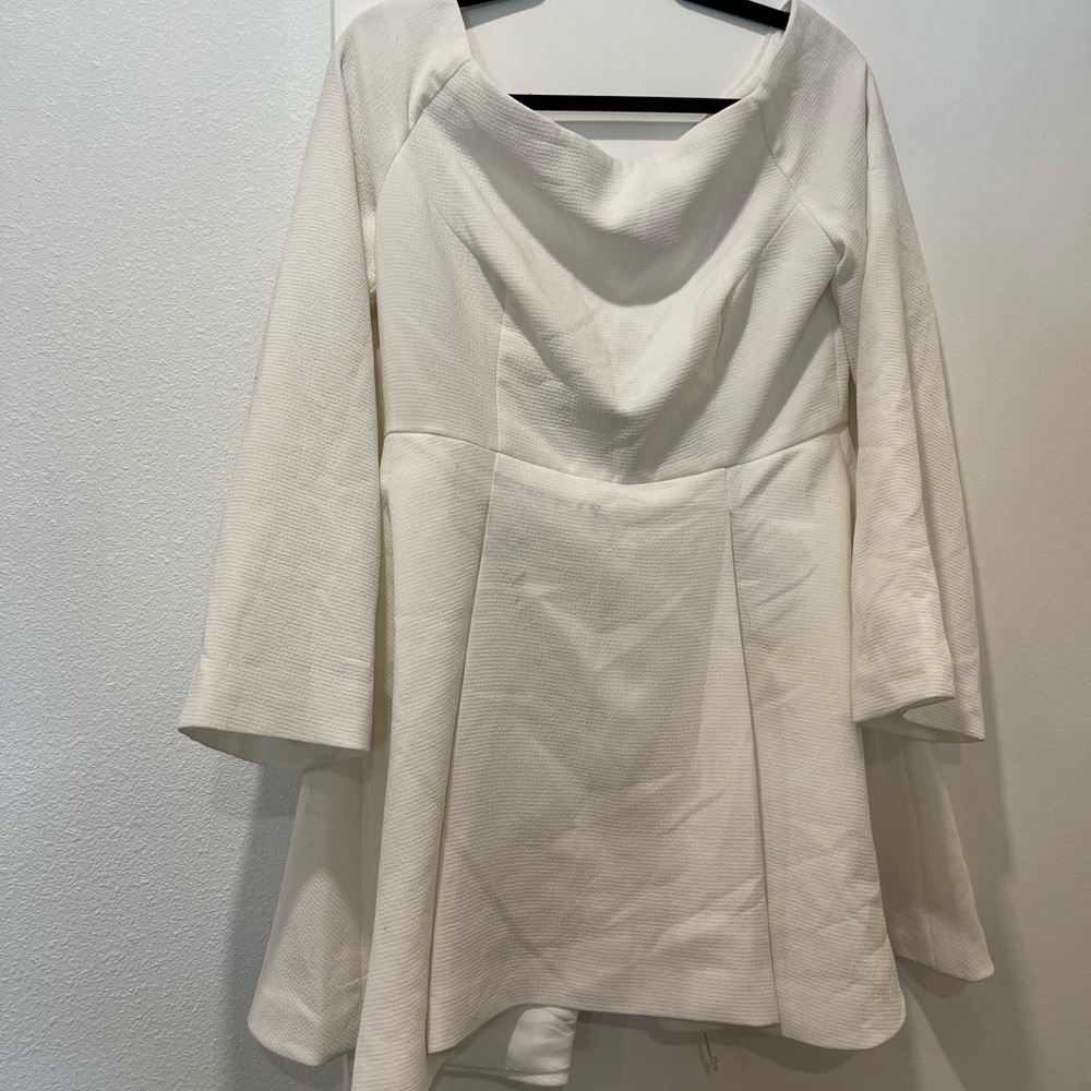 C/ meo collective‎ Elegant White Dress